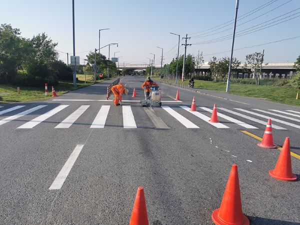 熱熔車位劃線的優(yōu)勢主要體現(xiàn)在哪五個(gè)方面